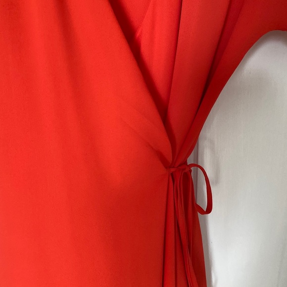 Aritzia Babaton wrap dress - Picture 6 of 6